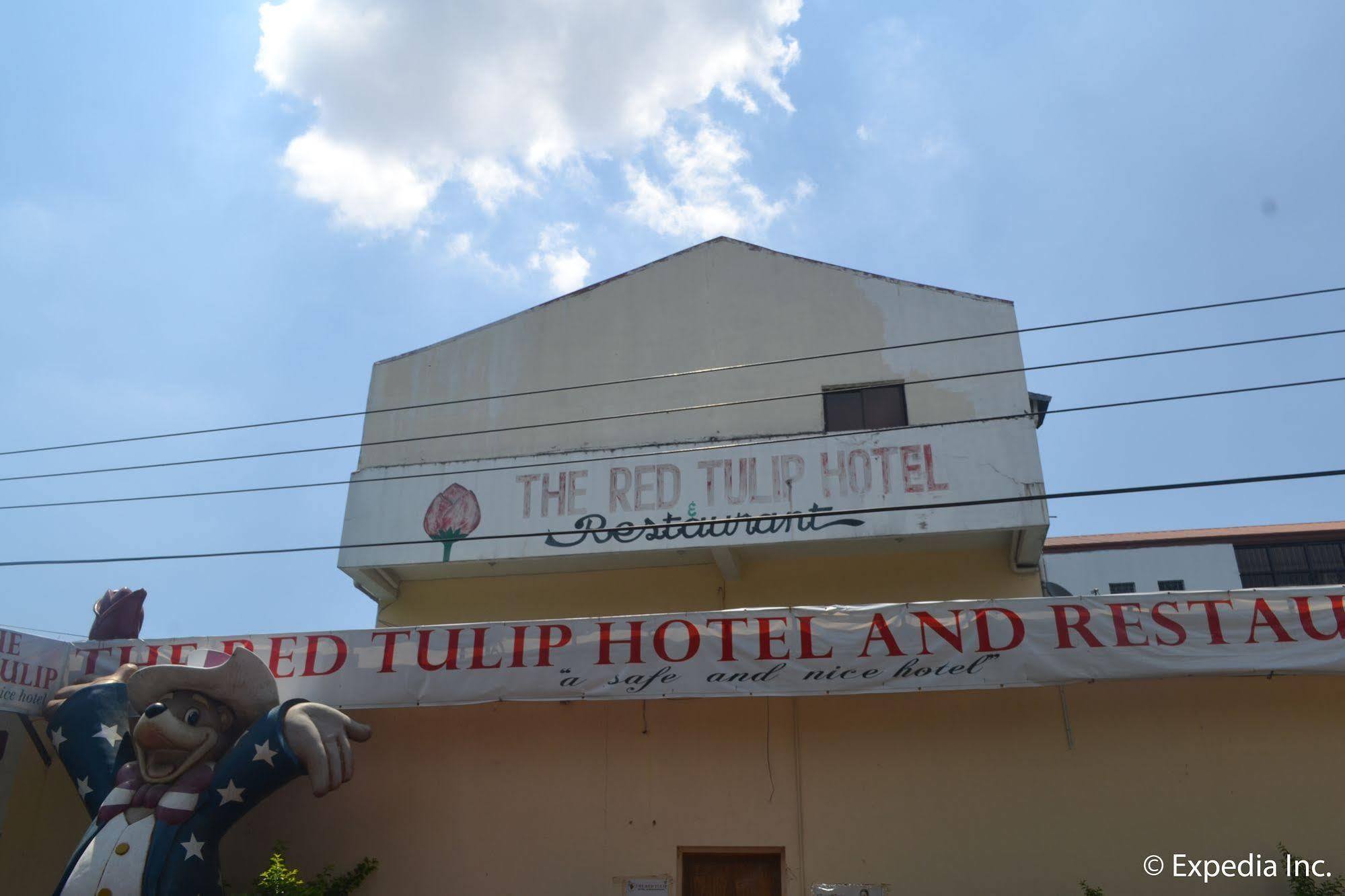 Red Tulip Hotel アンヘレス エクステリア 写真